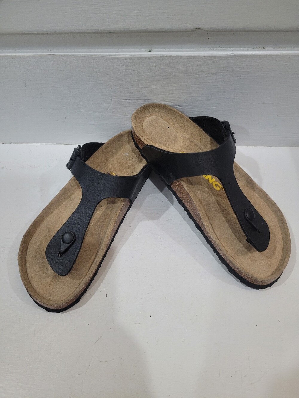 VIKING Thong Sandals Size 39